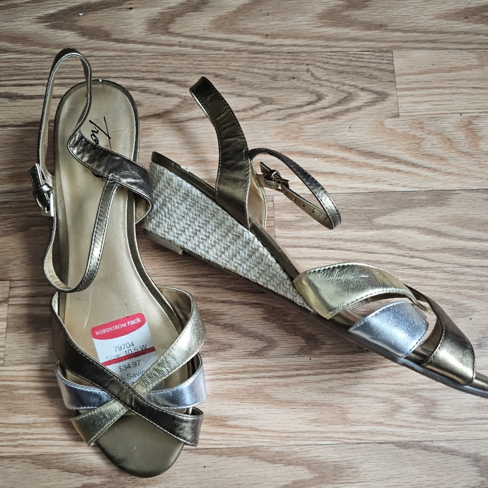 Metallic sandals